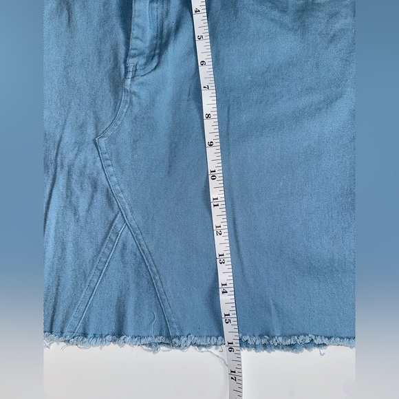 Charlotte Russe Women’s Denim Look Mini Skirt Size M Faux Denim Y2K - Picture 3 of 6